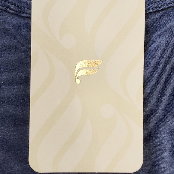 Fabletics Women's Classic Navy 24/7 Britt Tank - L - Picture 8 of 8